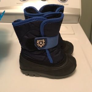 Toddler snow boots